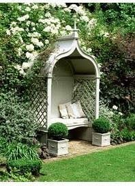 I love thie little reading nook. Its like a little english cottage in the…