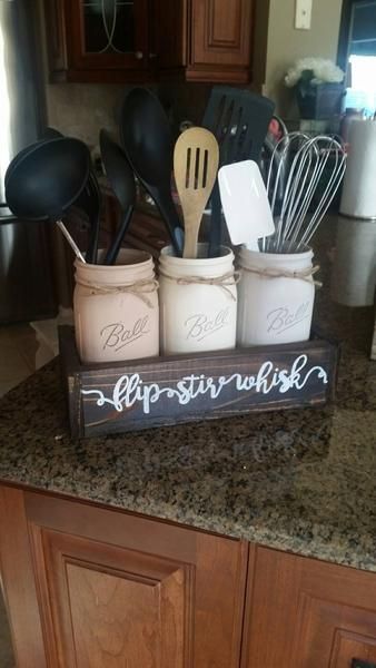 Mason jar table decor – mason jar kitchen decor – rustic kitchen decor – Stacy Turner Creations