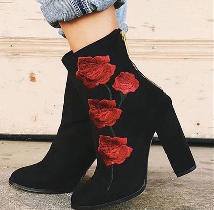 ROSE SUEDE BOOTS