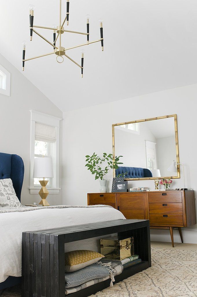 bedroom // mid-century modern touches, like the bench at the end of the bed