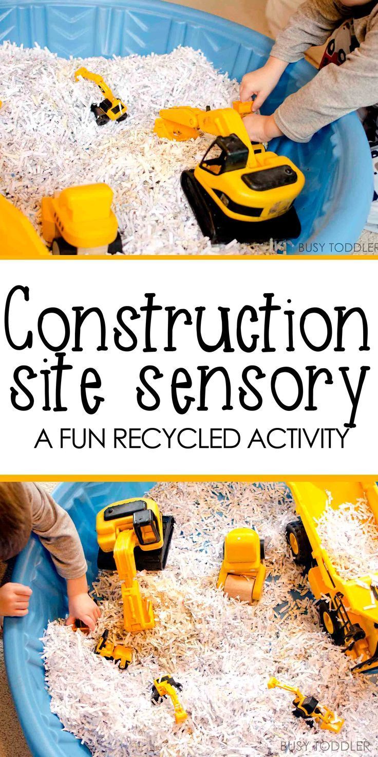 Construction Site Sensory Bin: What a fun toddler activity! Make this quick indoor activity for toddlers. A simple sensory bin