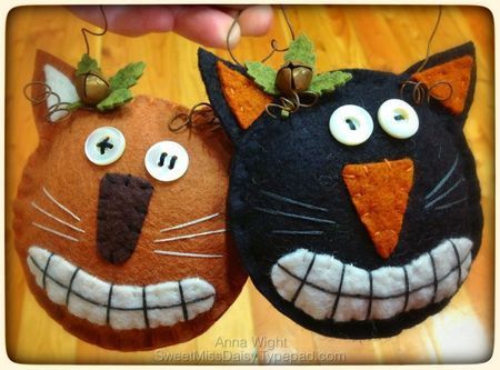 Great vintage style wool felt Halloween cat ornaments, using hand drawn patters, wool felt, embroidery floss, rusty wire, bells, &