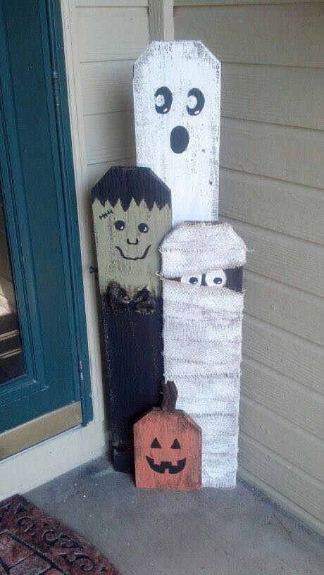 Halloween Picket Fence Decor….these are the BEST Homemade Halloween…