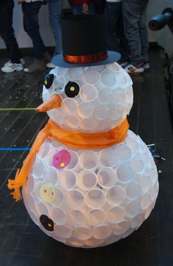Make a giant un-meltable snowman. | 33 Genius Ways To Reuse Your K-Cups