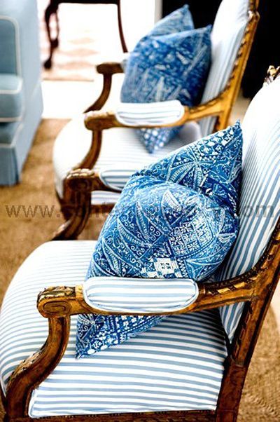 Stunning! I’m in love with this striped chairs Ikat cushions