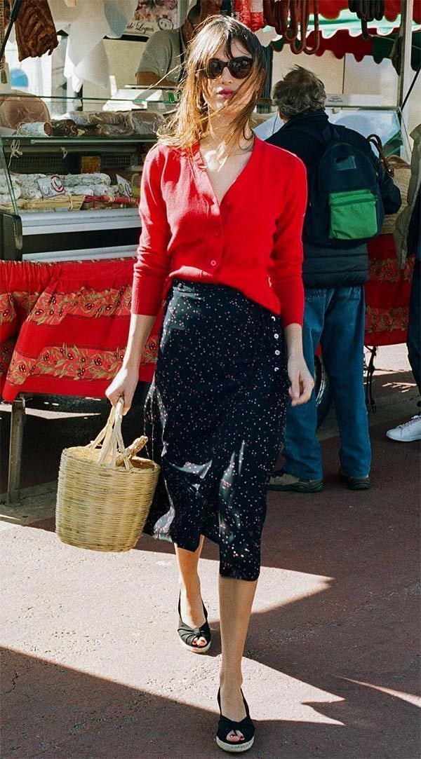 Color Combo: Red & black | Basket bag | Porportions: Knee length skirt with cardigan top