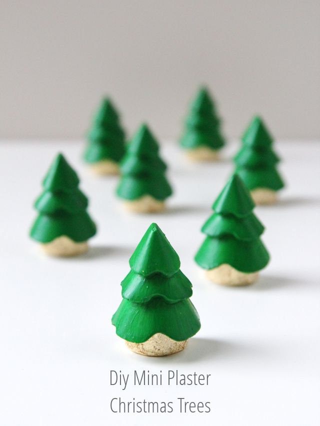 DIY MINI PLASTER CHRISTMAS TREE DECORATIONS -   DIY Christmas Tree Ideas