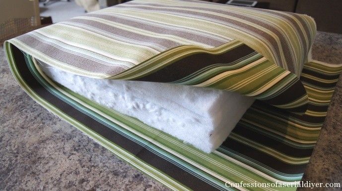 DIY cushions for patio furniture. Super easy. I didn’t have old cushions to cover so I used layers of cheap bed padding foam