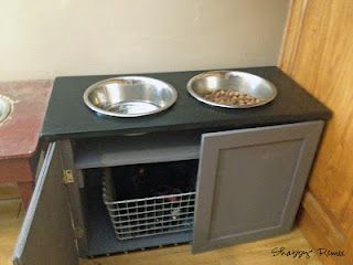 DIY Dog Feeder with storage – idea, little directions