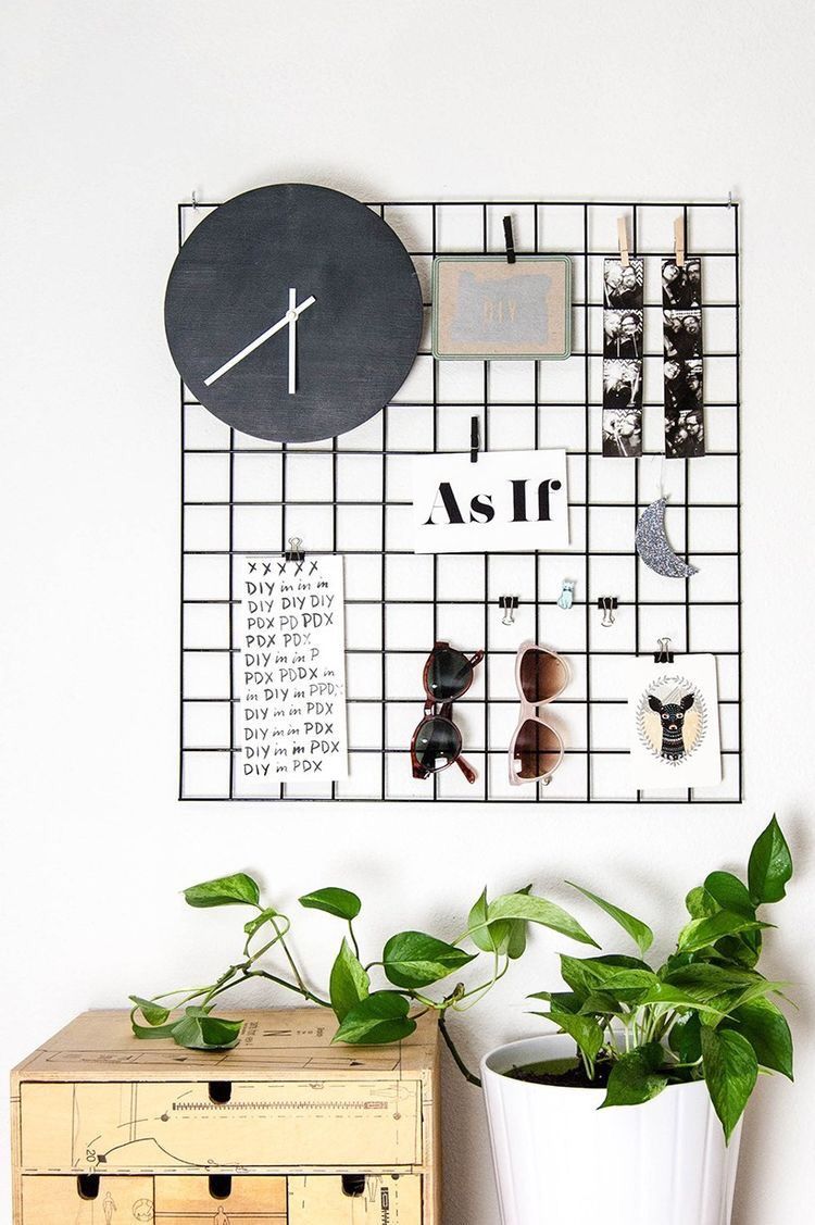 Easy and cheap grid decor