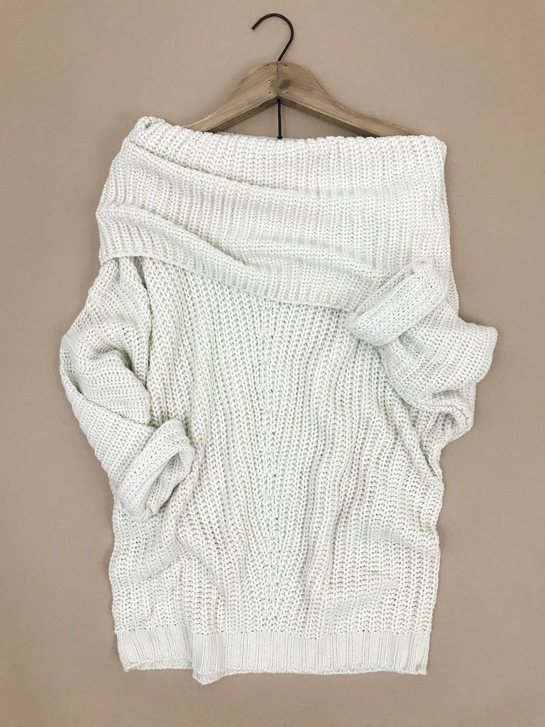 Fold Over Ribbed Sweater. Cozy fall sweaters. Winter outfit. Cream colored sweater. Oversized and comfy. therollinj.com