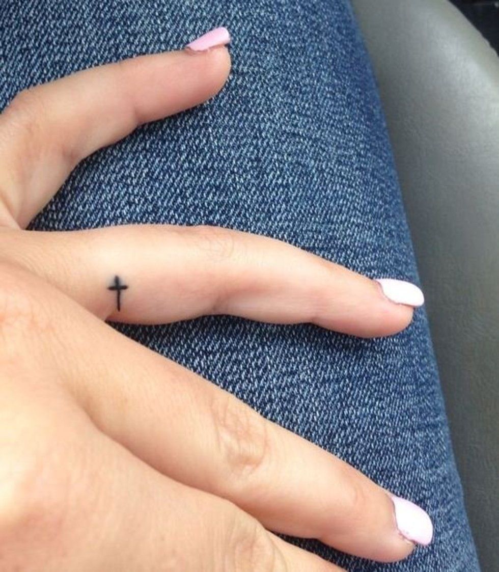 If you’ve been thinking about getting a tattoo, but are keen to opt for something subtle, then a delicate finger tattoo could be