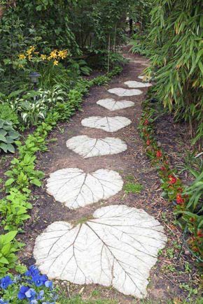 Lay a Stepping Stones and Path Combo to Update Your Landscape