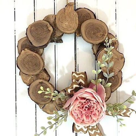 Make my wood slice wreath ready for spring!!!