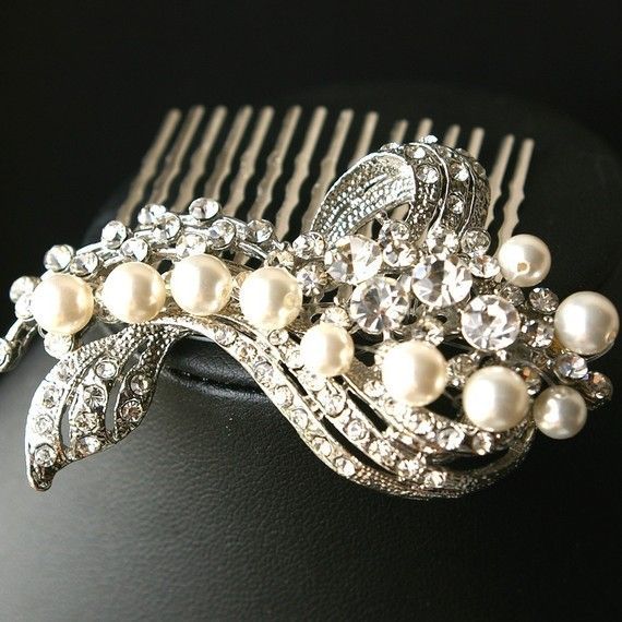 Wedding Hair Comb Bridal Hair- ahh I love this! Accessories Pearl & by luxedeluxe, $68.00