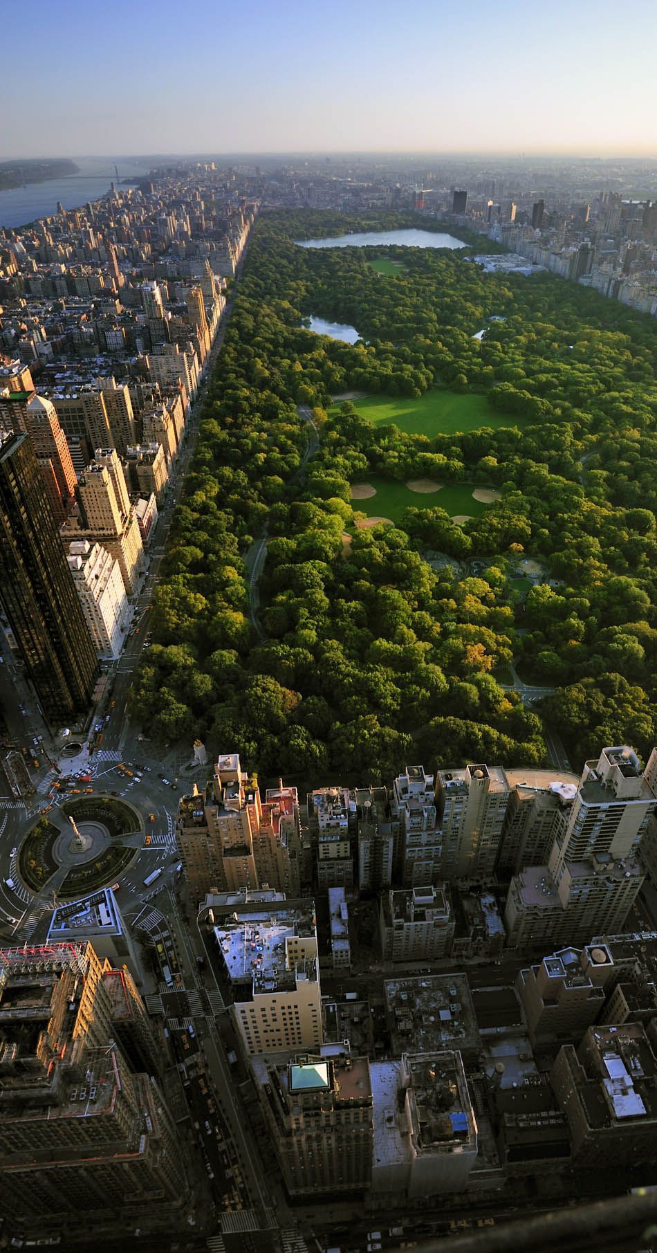 Central Park is an urban park in the central part of the borough of Manhattan, New York City