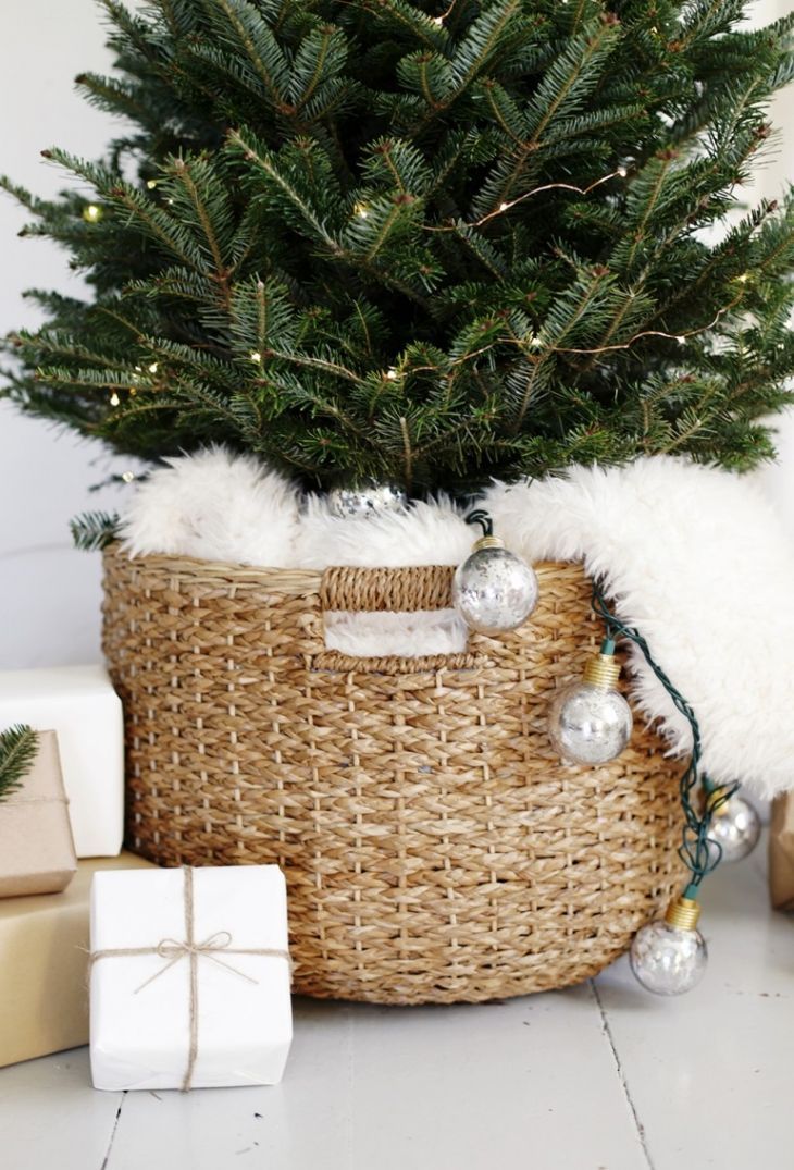 Cozy Christmas tree in a basket!