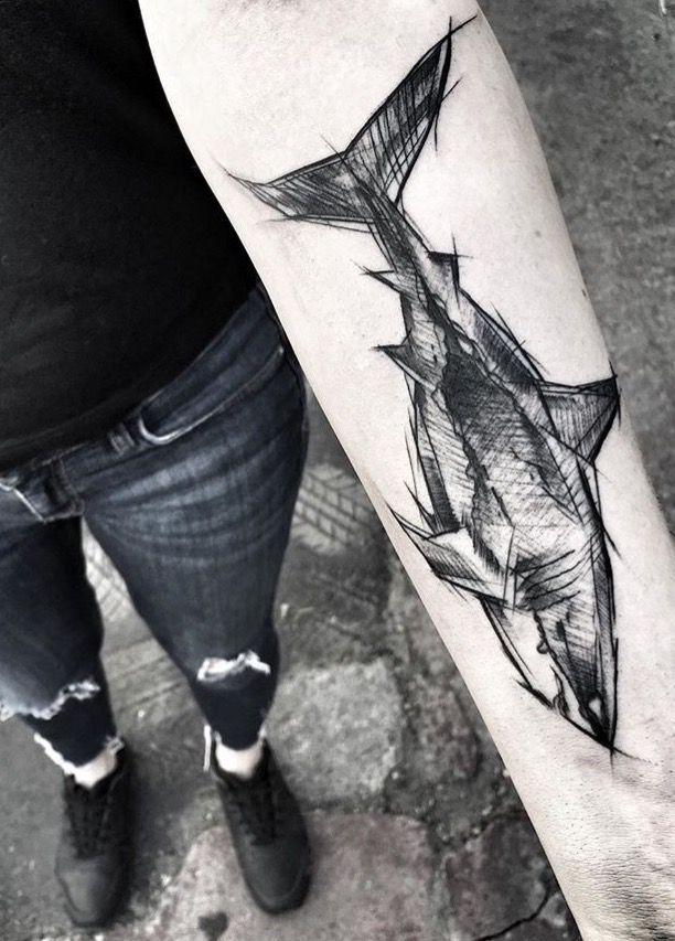 Inez Janiak shark tattoo