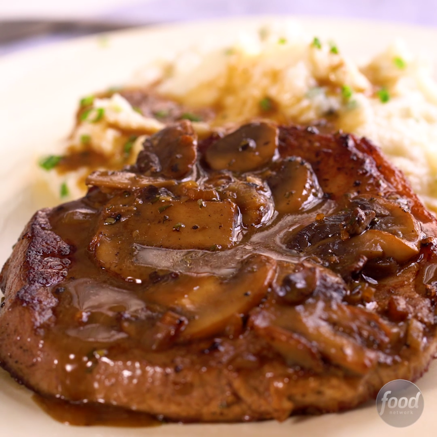 Recipe of the Day: Steak Marsala with Cauliflower Mash Forget steak and potatoes. Easy-to-mash cauliflower is the new veggie in