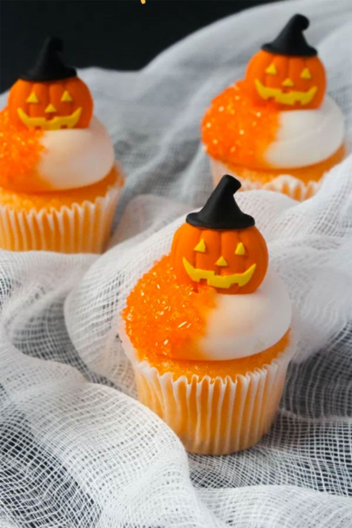 Creamsicle-flavored Mini Orange Halloween Cupcakes