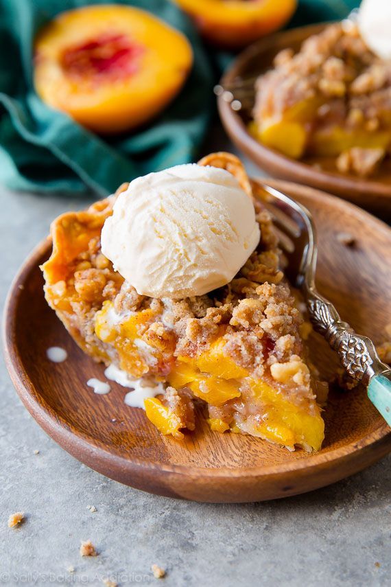 With brown sugar and cinnamon, this peach crumble pie is my favorite. The filling holds its shape and the crust is buttery and flaky! Recipe on sallysbakingaddiction.com -   21 baking recipes pie
 ideas