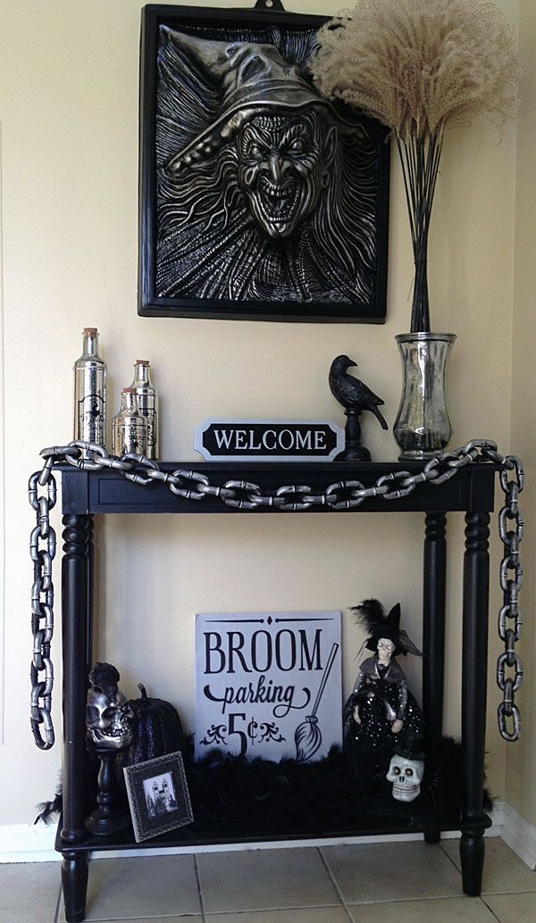 50 Indoor Decorations That Take Halloween To The Next Level -   22 halloween decor people
 ideas