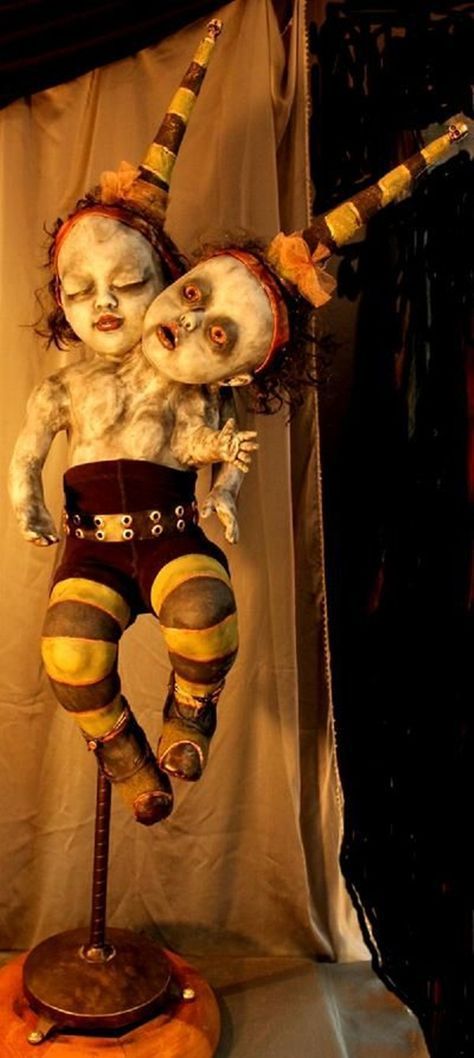 45 Scary Halloween Decoration Your Home Needs to Nail The Festival -   22 halloween decor people
 ideas