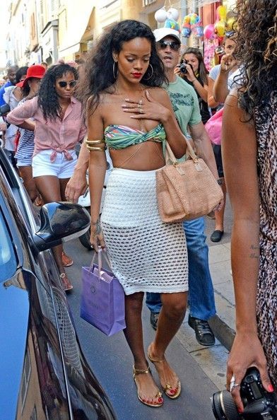 Rihanna Photos Photos: Rihanna on the French Riviera -   23 celebrity style vacation
 ideas