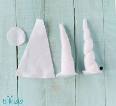 How to make a unicorn horn headband. Using felt and dollar store headbands, make these adorable unicorn horns for costumes, dress up, or party favors. -   24 diy headbands unicorn
 ideas