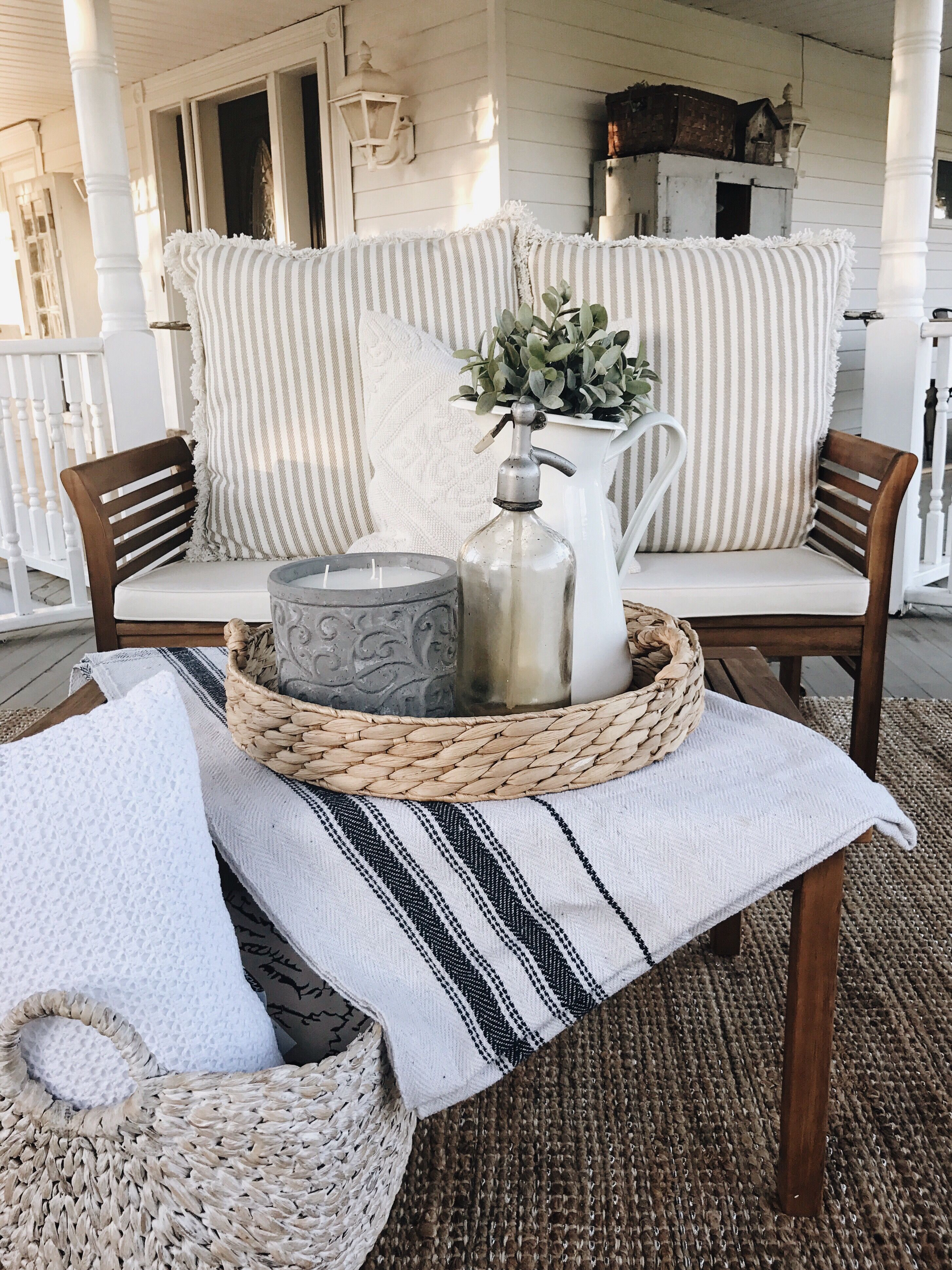 How To Make Any Fabric Outdoor Safe -   24 modern porch decor
 ideas