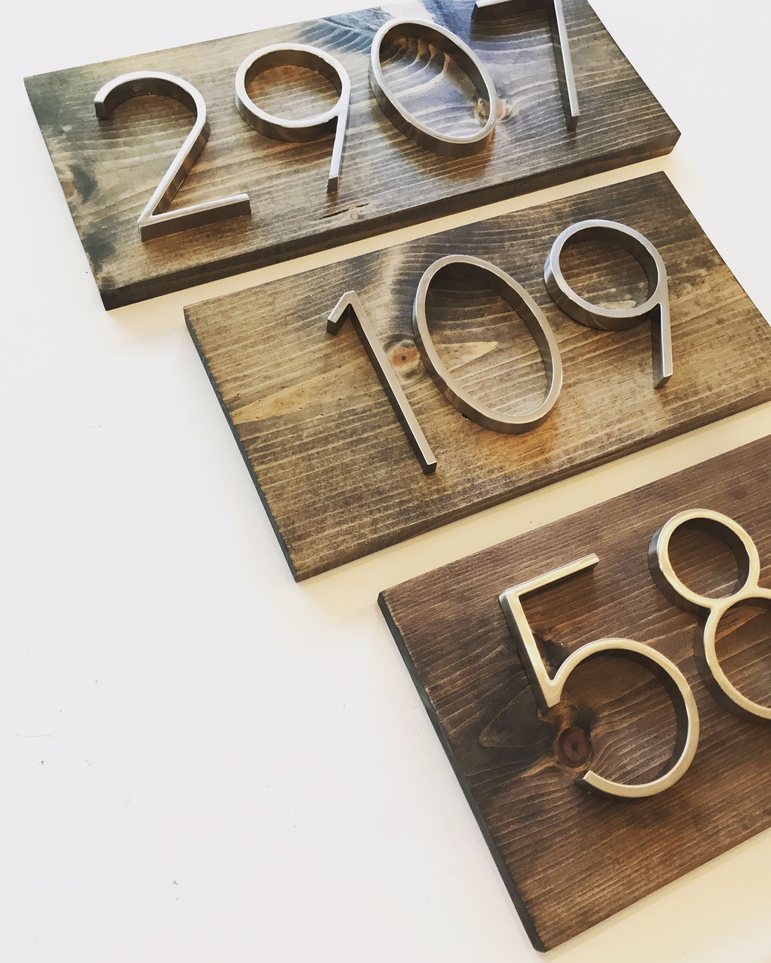 Rustic Modern Address Plaques / Rustic Modern House Number Plaque / Front Porch decor / Curb appeal / SparrowandScout / Etsy -   24 modern porch decor
 ideas