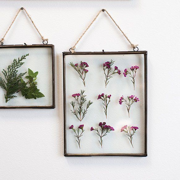 Hanging Pressed Glass Frame- 10.5