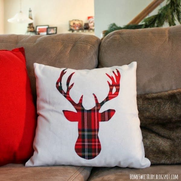 25 diy pillows christmas
 ideas