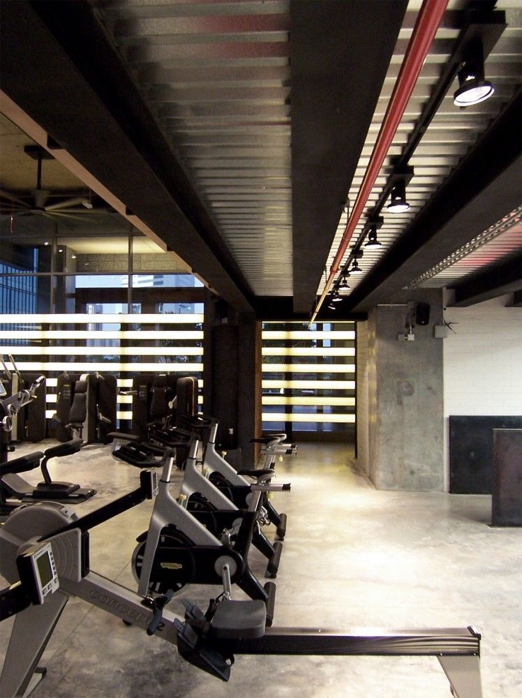 Gallery of Uenergy Health Club / GAJ Architects - 3 -   25 fitness design spaces
 ideas