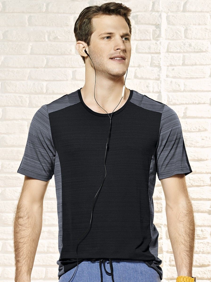 Camiseta Masculina Fitness Em Fio Tinto Maquinetado | Camisetas | Masculino | Hering -   20 moda fitness masculino
 ideas