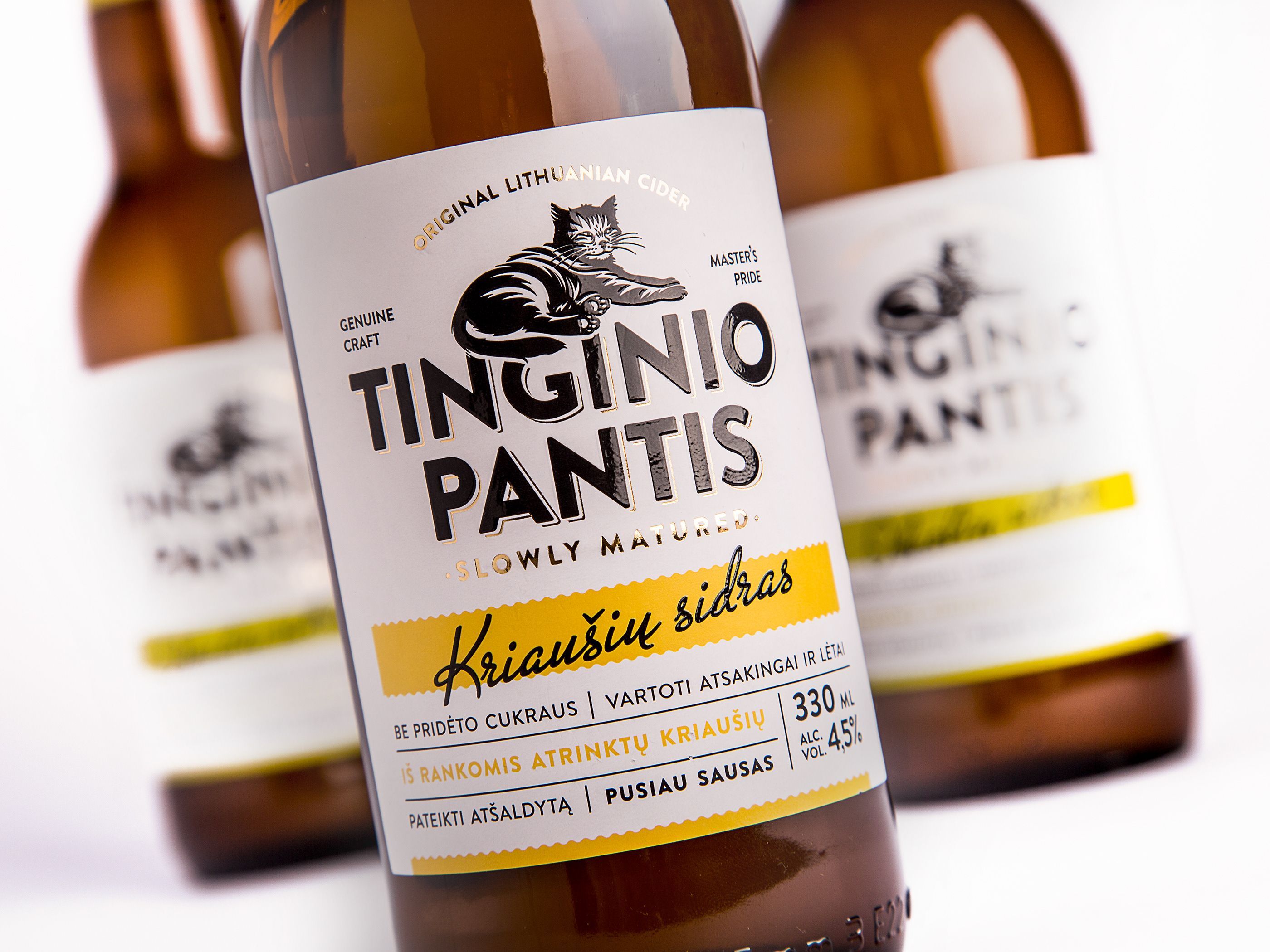 Tinginio Pantis Cider on Behance -   21 crafts beer behance
 ideas
