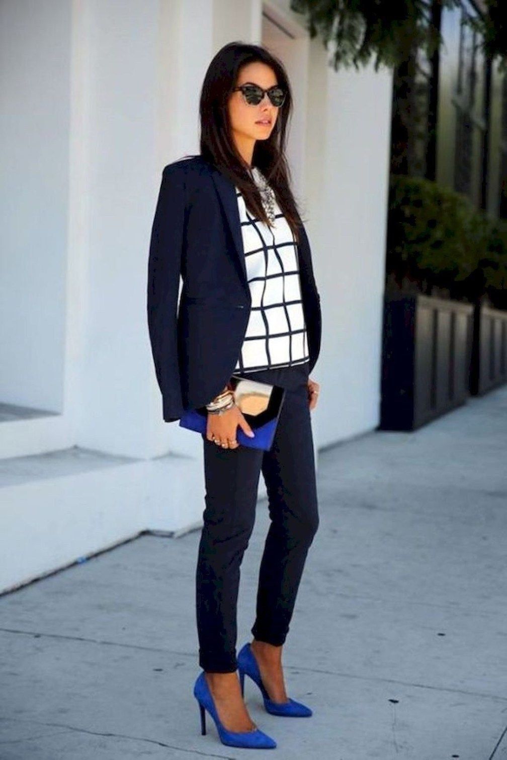 30 Beautiful Work Outfit Ideas for Women Career -   21 work style hair
 ideas