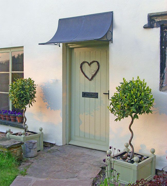 https://www.holidaycottages.co.uk/gloucestershire/staunton--church-farm-cottage?n=7&pd=1 -   22 cottage front garden
 ideas