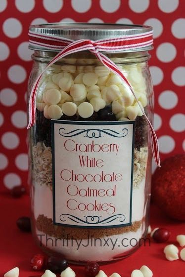 Cranberry White Chocolate Oatmeal Cookie in a Jar -   22 diy food in a jar
 ideas