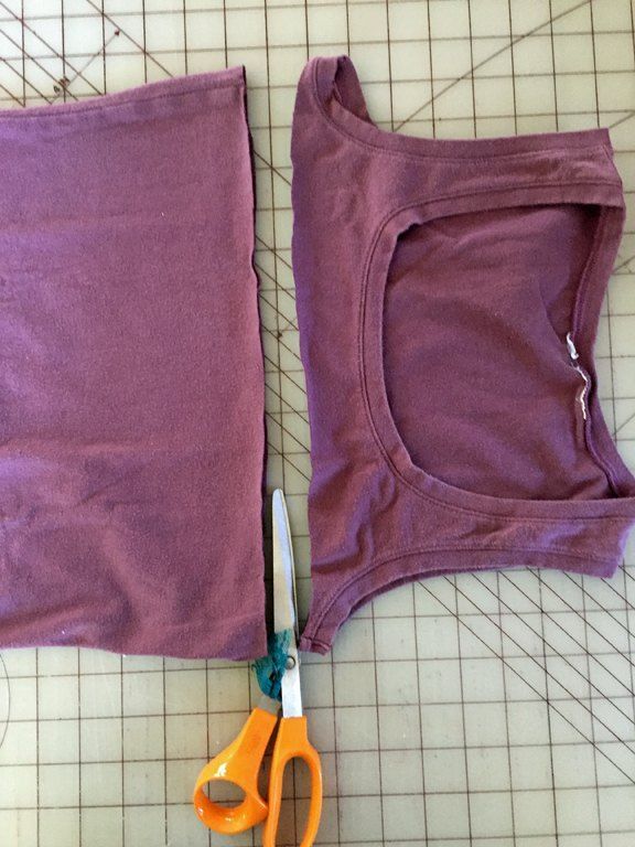 How to Make T-Shirt Yarn -   22 thin yarn crafts
 ideas
