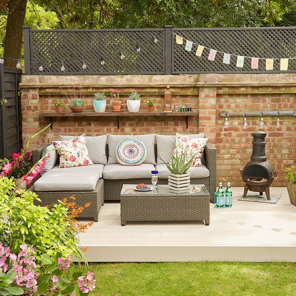 23 garden patio area
 ideas