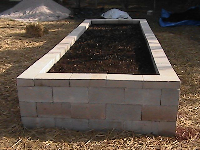 Cinder Block Raised Bed - I want to do this along the side of our house that sun all day... veggies? herbs? -   24 cinder block garden beds
 ideas