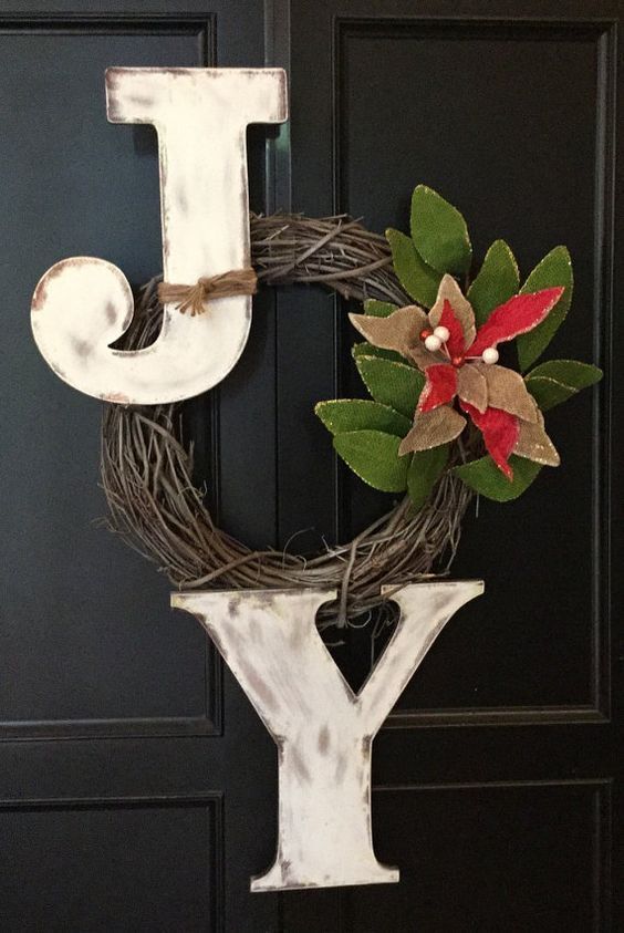 Awesome DIY Holiday Wreaths -   24 easy christmas decor
 ideas