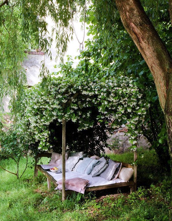 The Best 30 DIY Vintage Garden Project You Need To Try This Spring -   24 garden seating swing
 ideas
