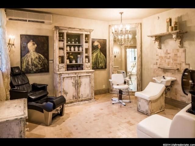 Gorgeous in home salon -   24 vintage salon decor
 ideas