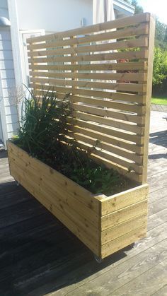 vindskydd altan - S?k p? Google -   25 garden beds wall
 ideas