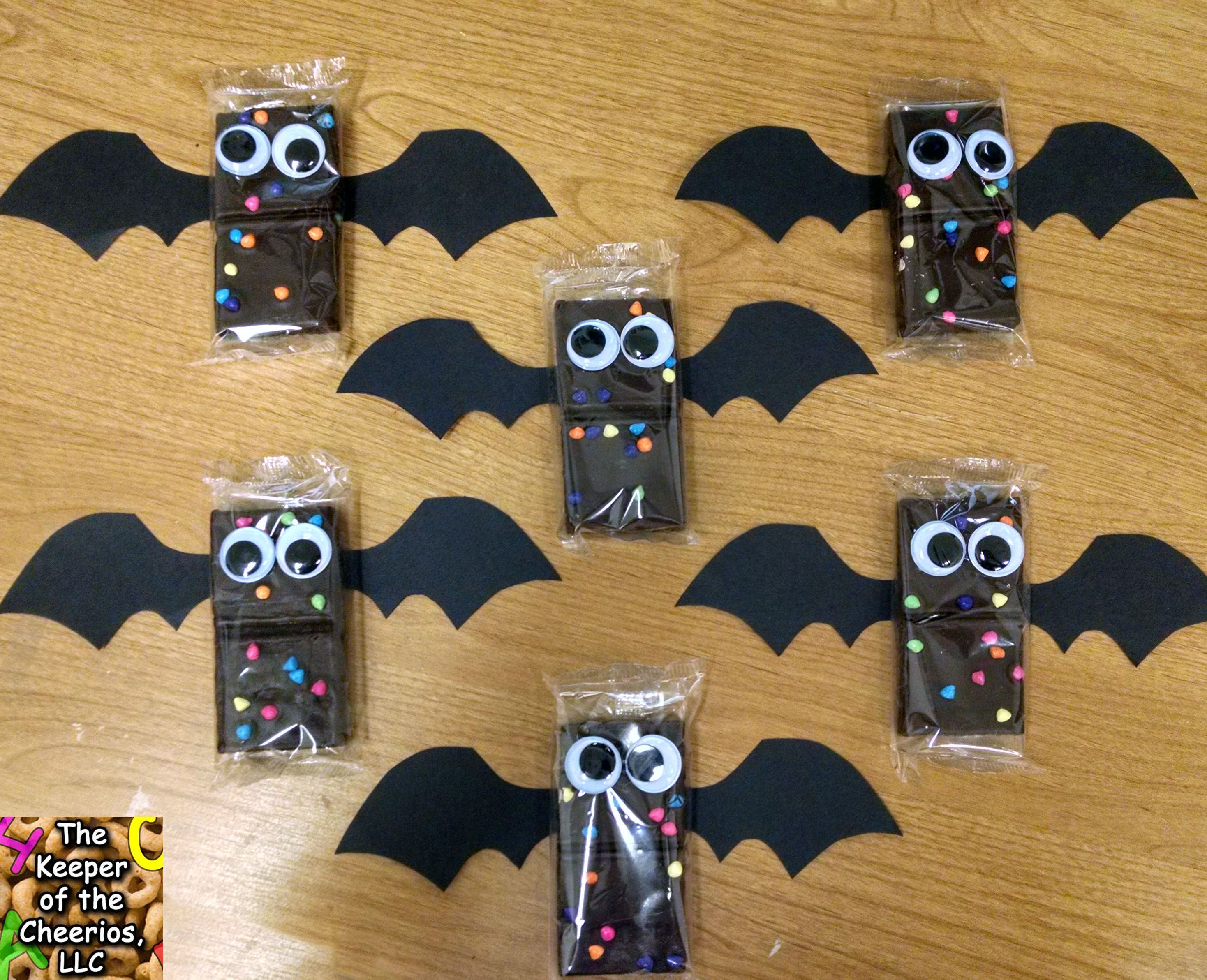 BAT BROWNIES -   25 halloween crafts for school
 ideas