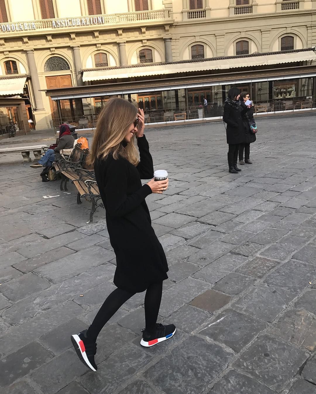 Irina Golomazdina. Street style. Total Black look. Adidas sneakers, Black dress. -   22 street style adidas
 ideas