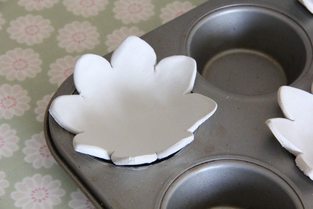 How to Make Clay Flower Ring Dishes -   24 salt clay crafts
 ideas