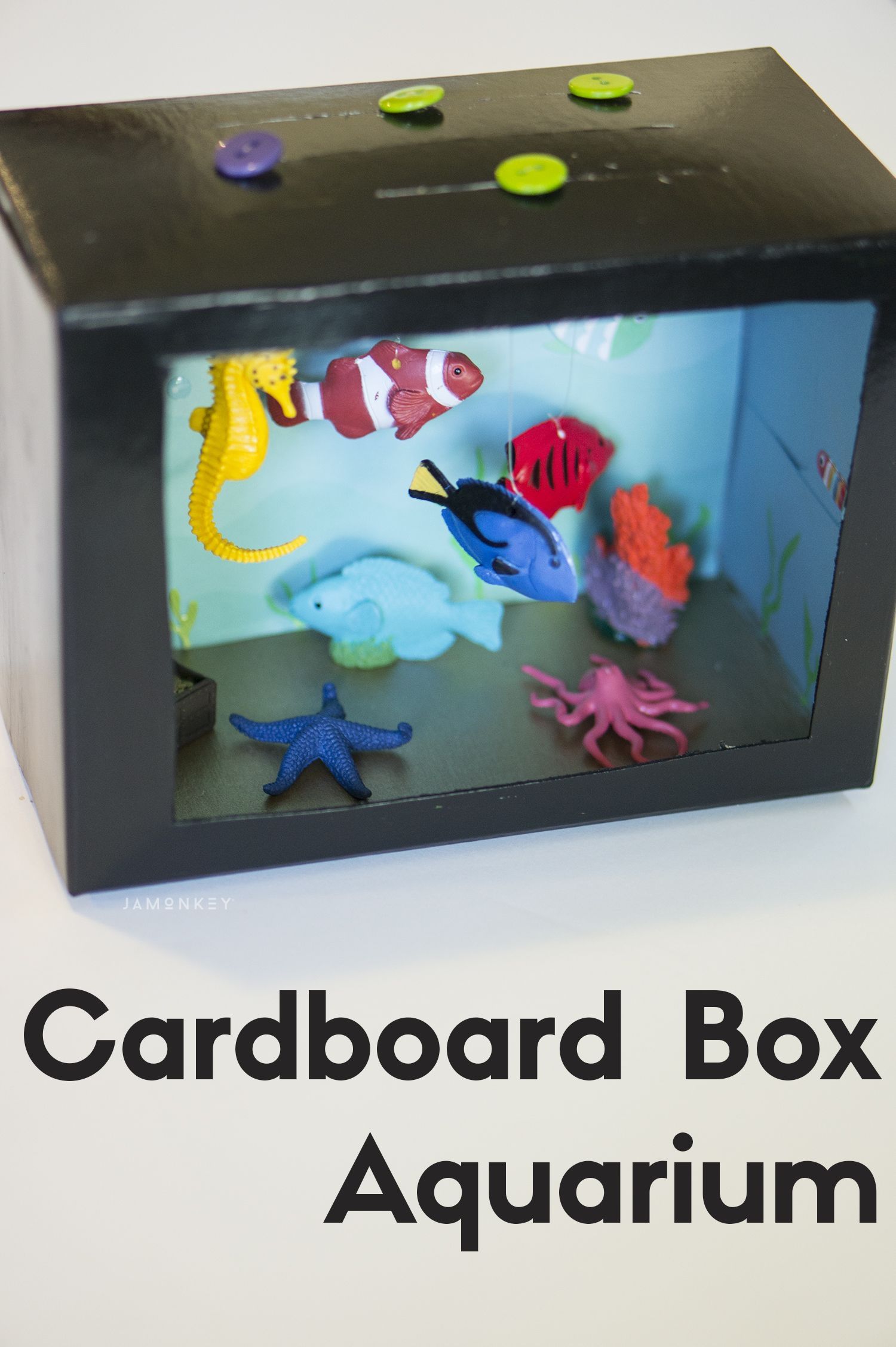 Project for kids: Cardboard Box Aquarium -   25 cardboard crafts kids
 ideas
